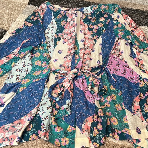 Olivaceous patchwork floral cardigan, size S NWT! - Picture 7 of 7